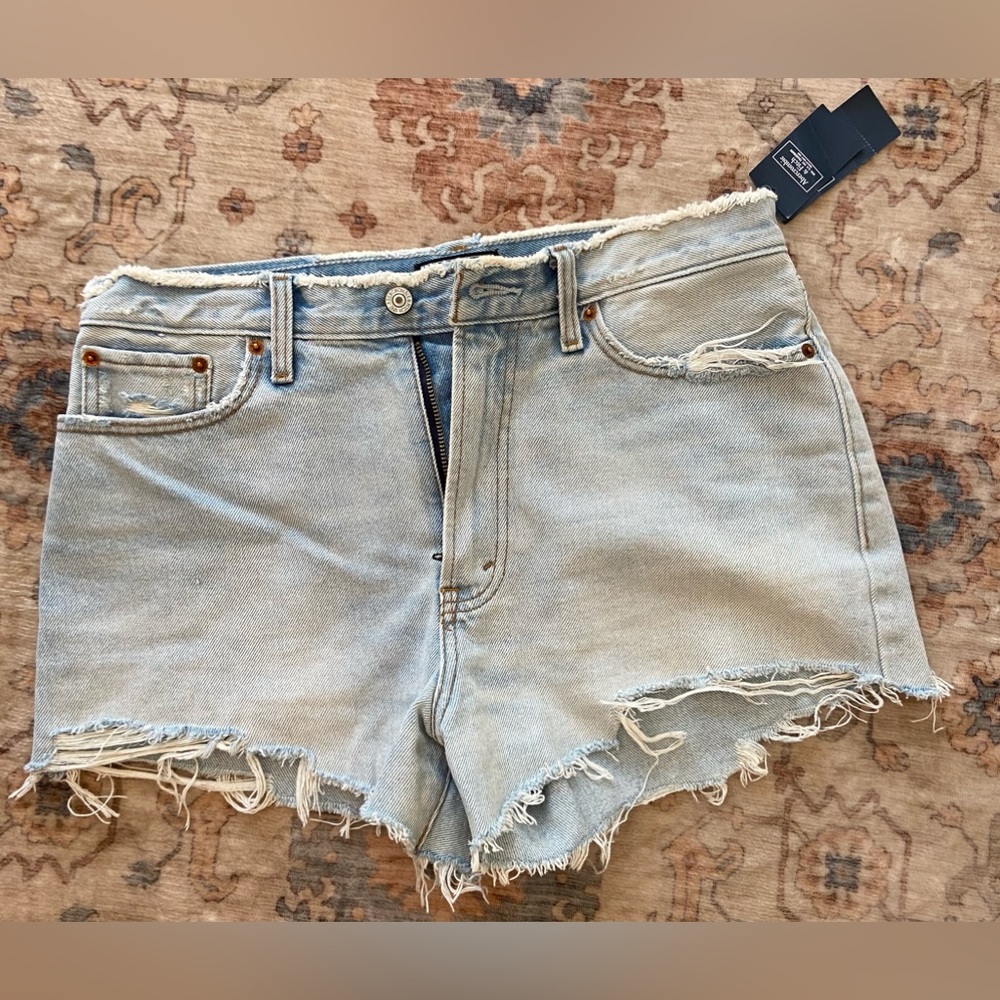 Abercrombie & Fitch Annie high rise short 28/6